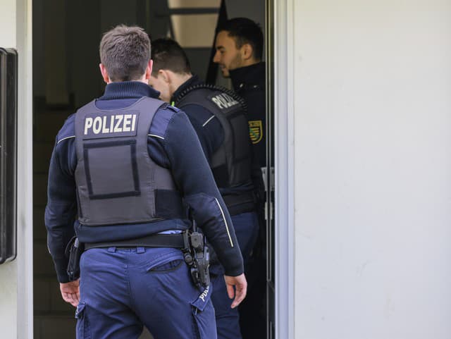 Nemecká polícia zastrelila muža: