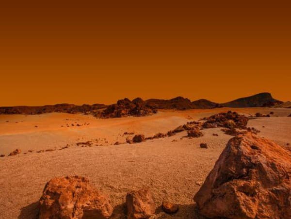 Vedci na Marse spozorovali