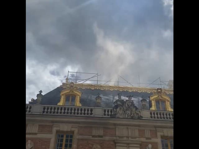 V zámku vo Versailles