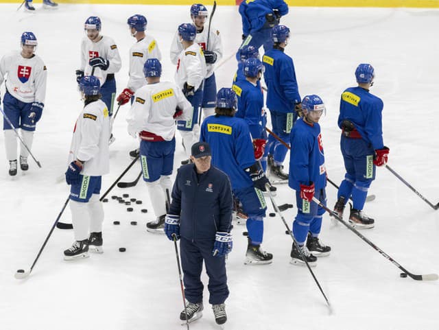 Tréner slovenských hokejistov Craig