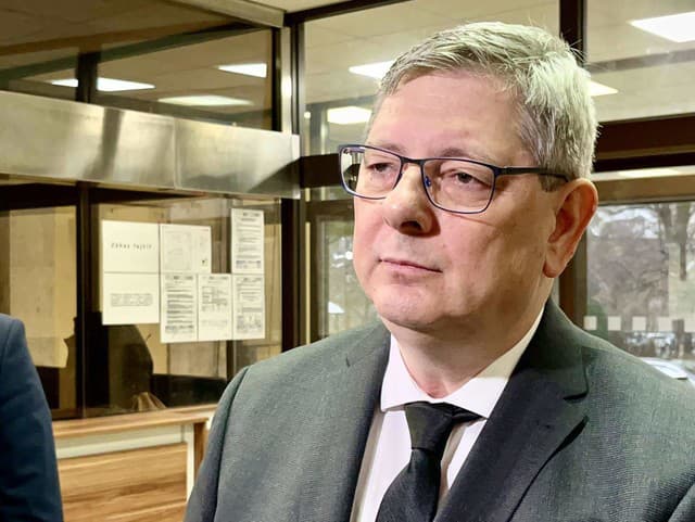 Minister Susko podpísal s