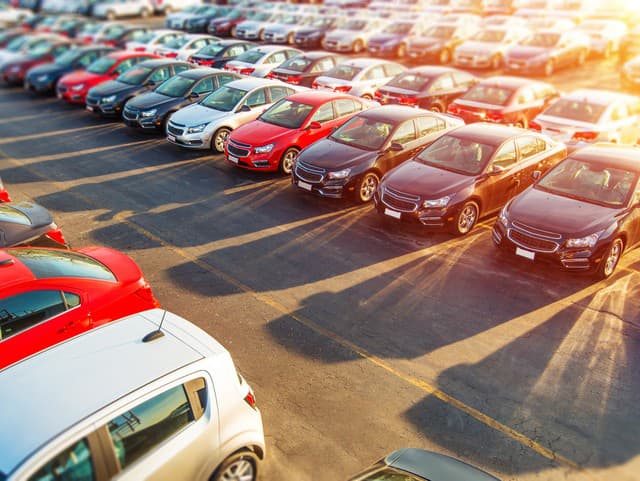Únia autodopravcov Slovenska vstupuje