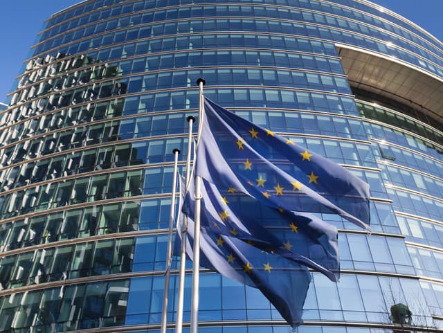 Európska komisia začína prešetrovanie
