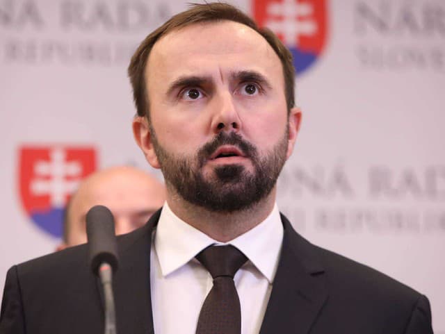 PS útočí na koalíciu: