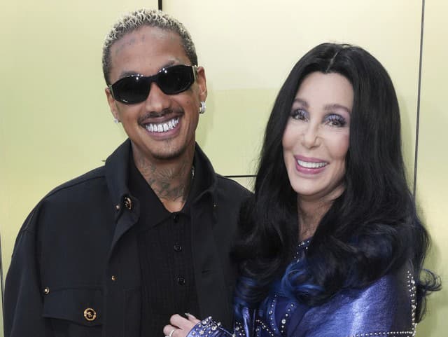 Alexander Edwards a Cher