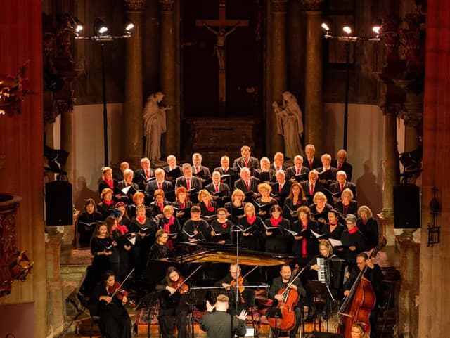 Bratislavu ovládne horúce tango