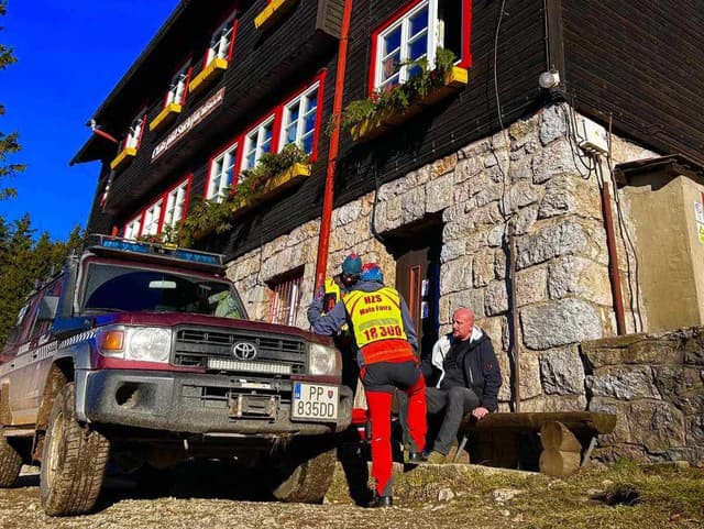 Poranený členok na Chate