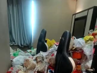 Hosť zanechal izbu v