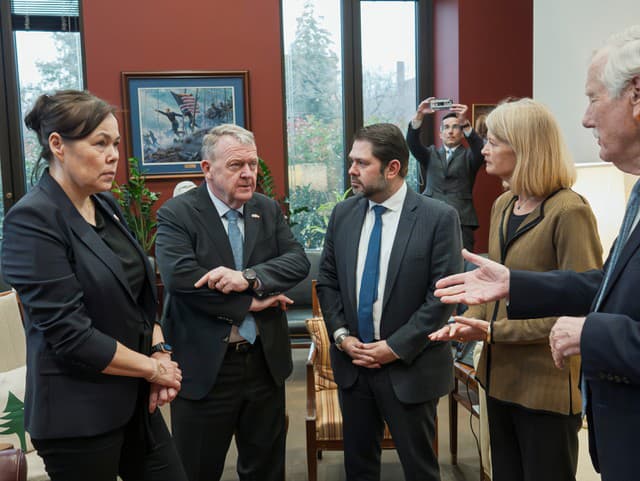 Zľava: grónska ministerka zahraničných