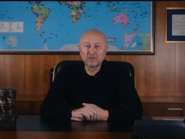 Šéf strany Právo na