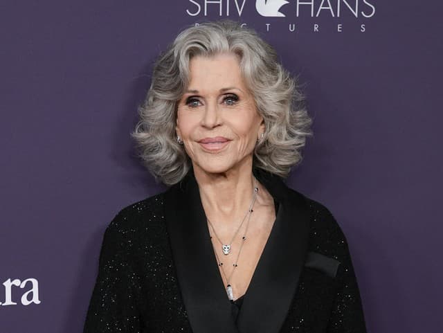 Legendárnu Jane Fonda (88)