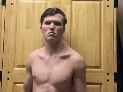 Cvičil len jeden sval!