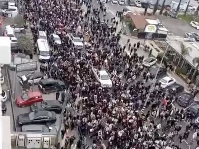 Tisíce ľudí v Izraeli