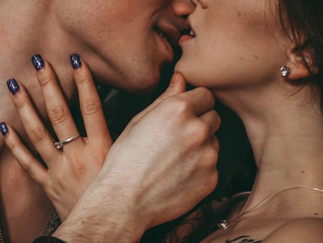 Mala to byť LEGENDA,