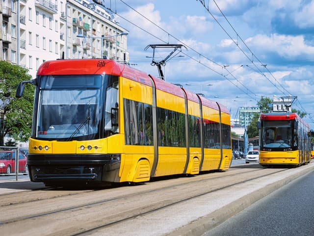 Električka ťahala dieťa pol