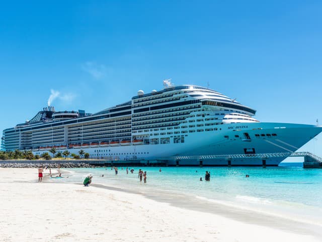 Vysnívaná plavba sa zmenila