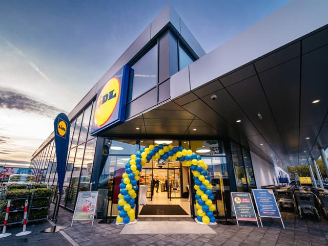 Nedotknuté dorazí až k