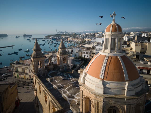 6 historických pamiatok, pre