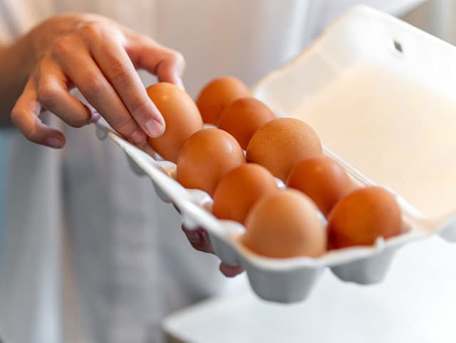 Hnedé vajcia sú zdravšie