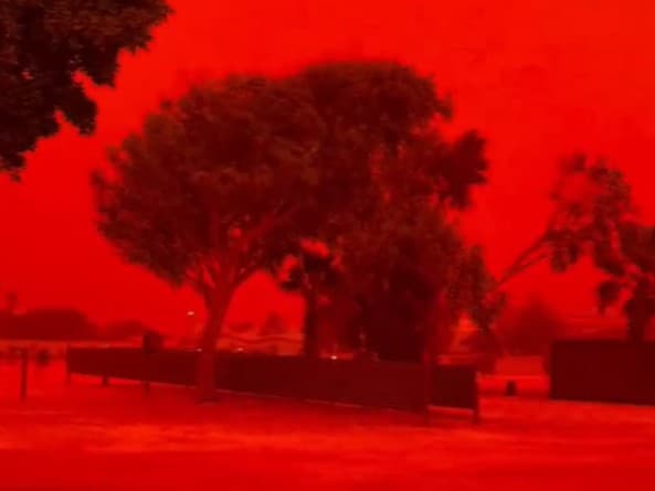 V Austrálii sa obloha