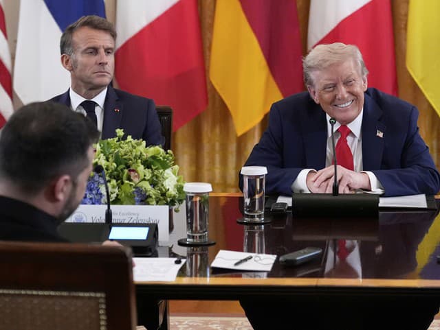 Trump priznal Macronovi, čo