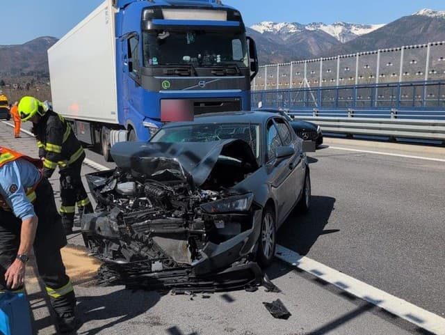 AKTUÁLNE Hromadná nehoda a