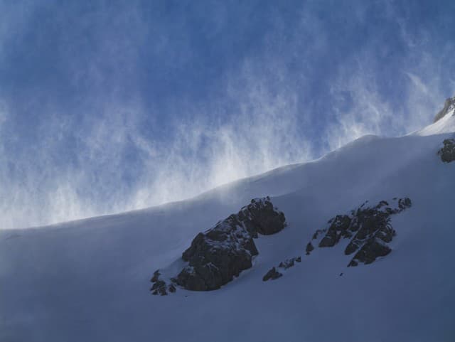 Silný vietor pokračuje: Horskí