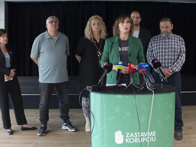 Nadácia Zastavme korupciu