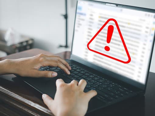 České tajné služby zasiahli