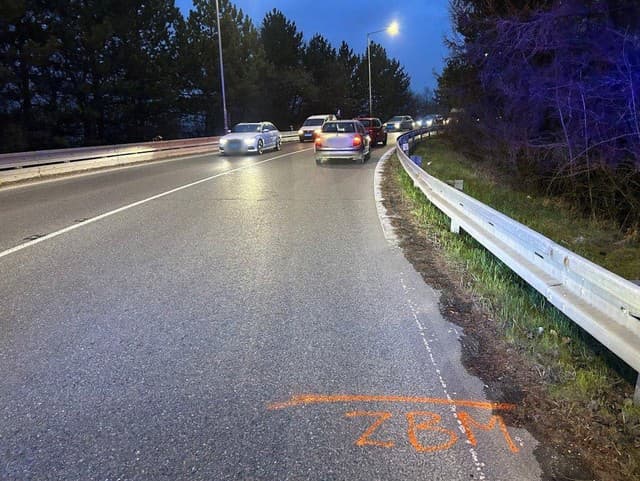 Polícia hľadá svedkov dopravnej