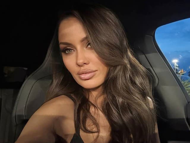 Victoria Bonya kritizovala Putina.