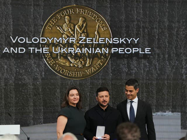 Na snímke ukrajinský prezident