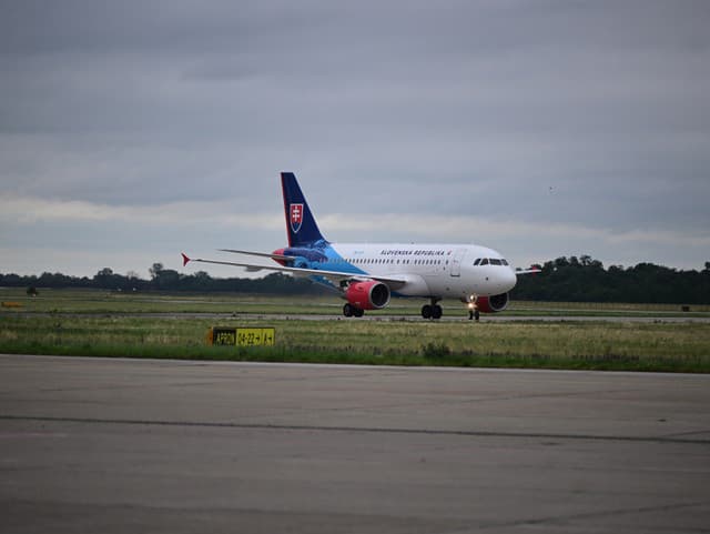 Vládny špeciál, ktorý priváža