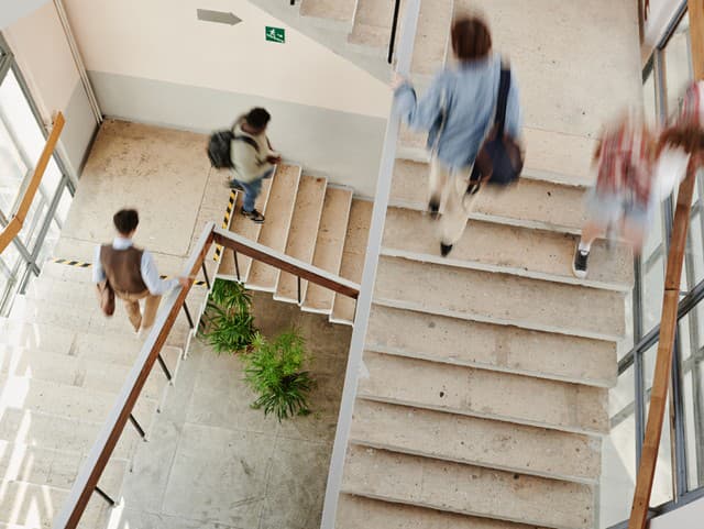 Školy splnili príkaz blogera!