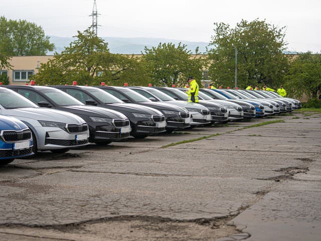 Nové autá pre políciu: