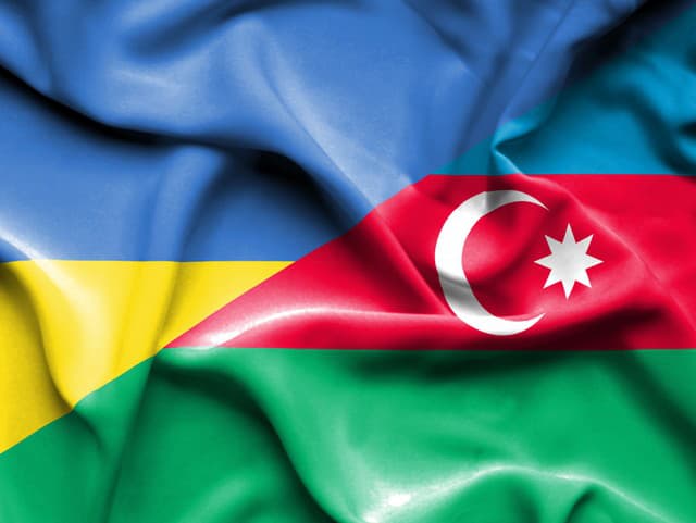 Zelenskyj v Azerbajdžane podpísal