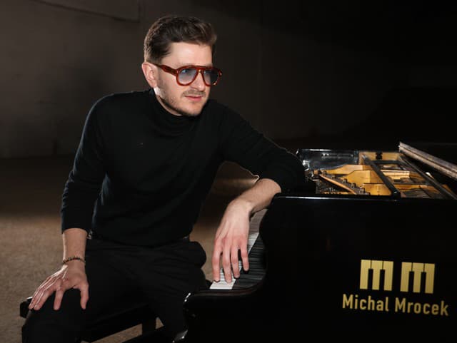 Michal Mrocek poča nakrúcania