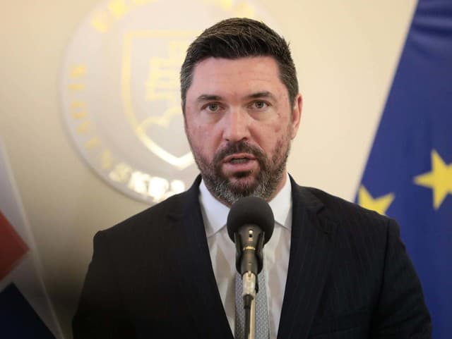 Minister Takáč upokojuje situáciu: