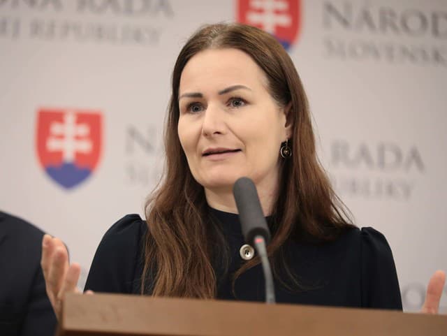 Martina Bajo Holečková