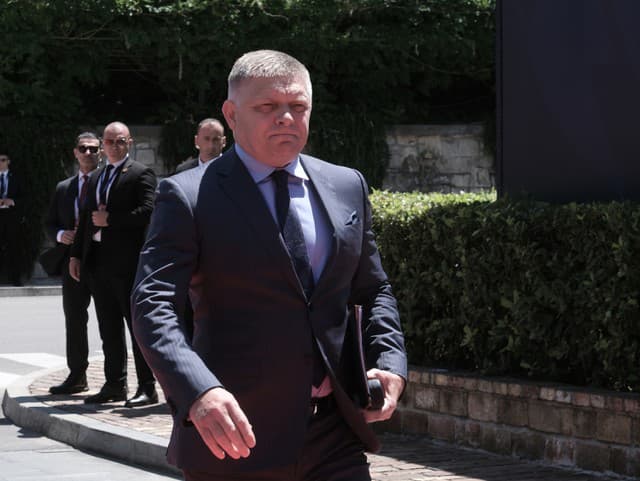  Slovenský premiér Robert