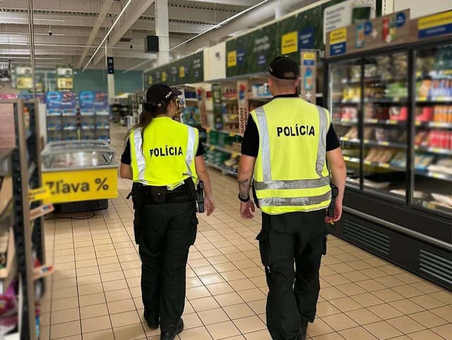 Polícia počas akcie skontrolovala