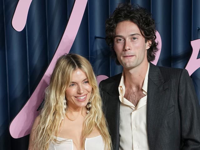 Sienna Miller a Oli