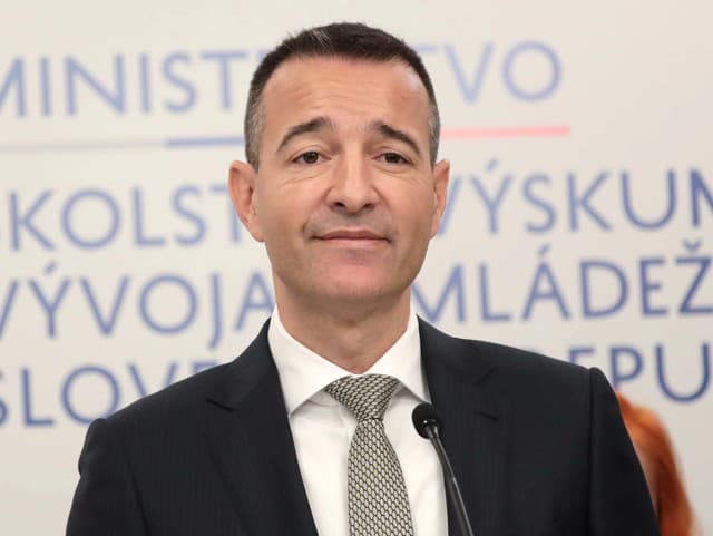 Drucker otvoril tému slovensko.sk: