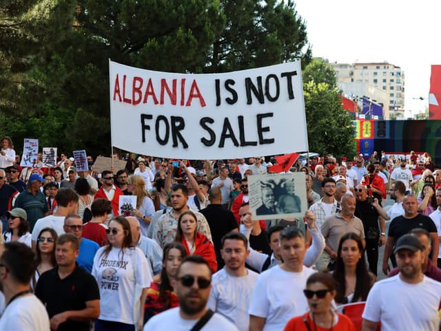 Albánsko nie je na