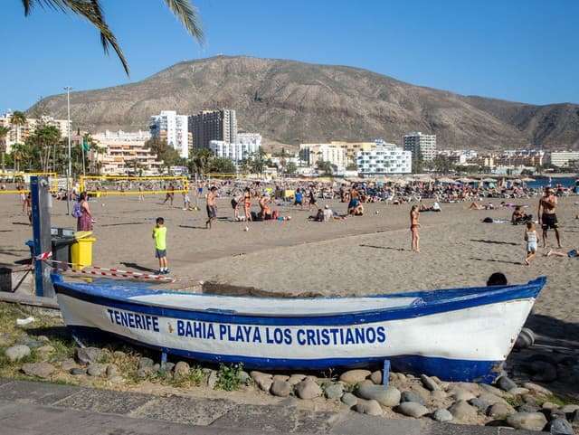 Los Cristianos na španielskom