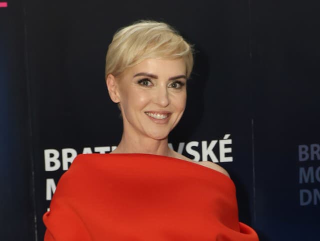 Kveta Horváthová, Bratislavské módne
