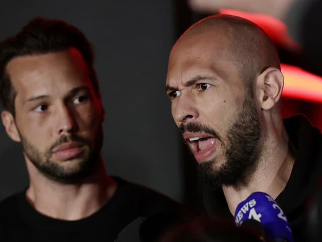 Andrew Tate fňuká vo