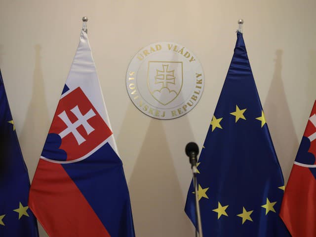 Úrad vlády