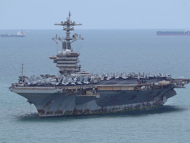 USS Abraham Lincoln