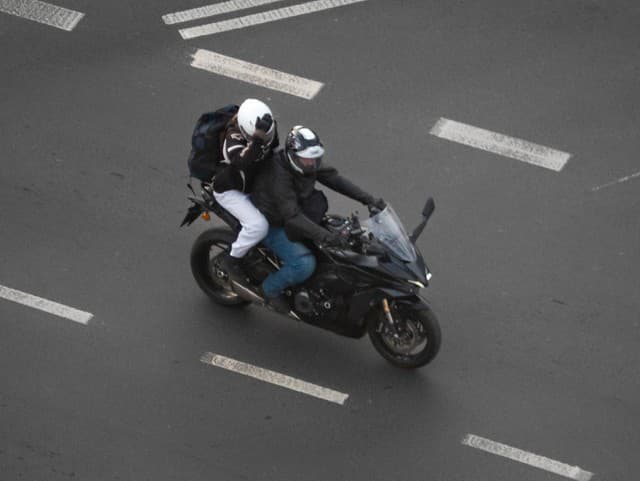 Alkohol na motorke či